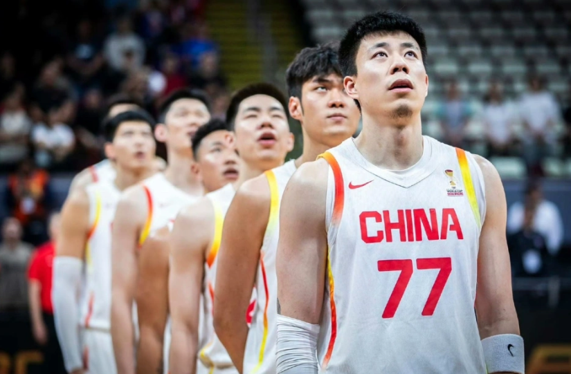 爱游戏app下载-争议!FIBA替中国台北半场开香槟,赛后疑阴阳中国男篮,幸亏没输